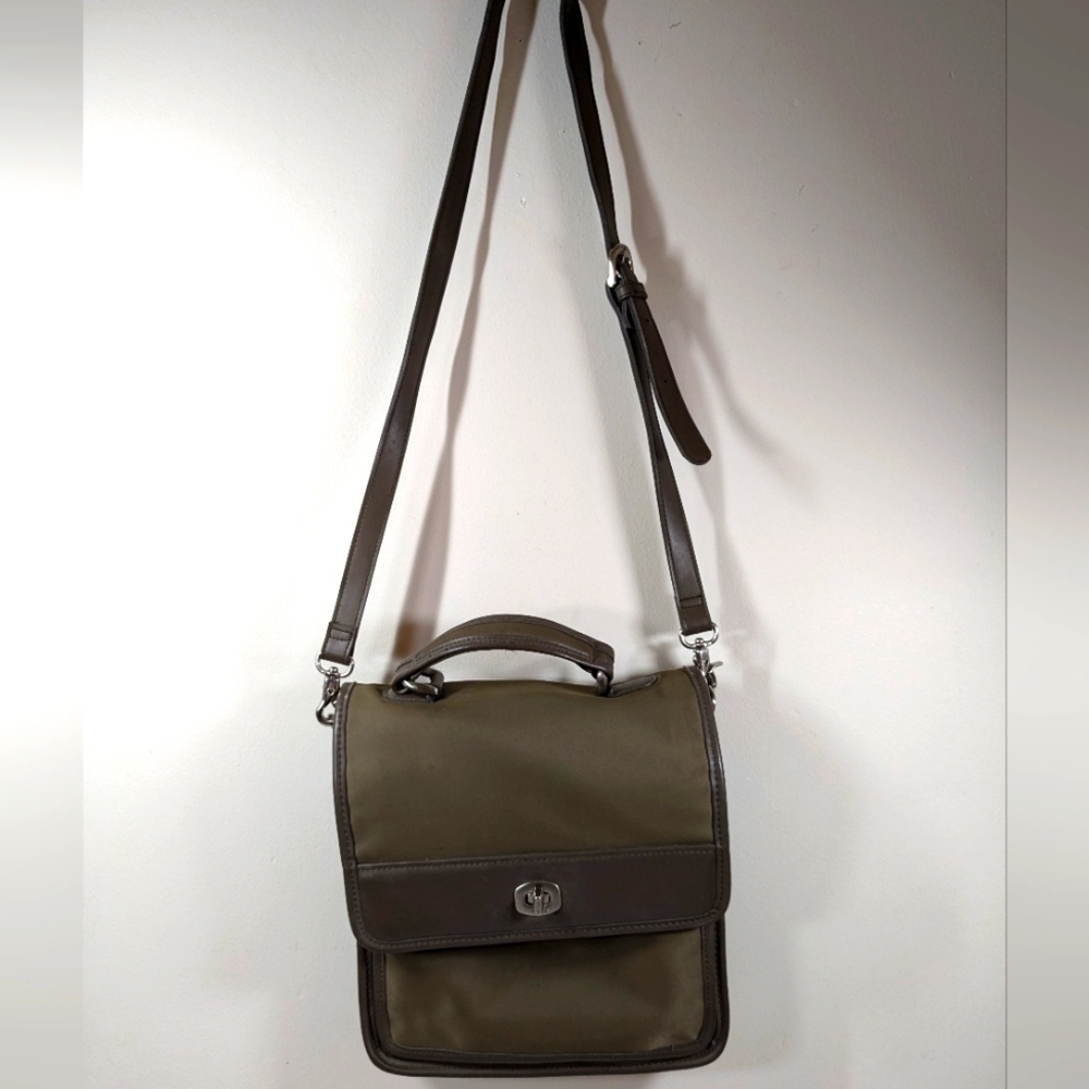 Nine West crossbody/satchel, dark green/brown purse - Picture 2 of 15